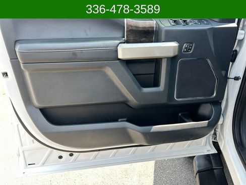 Used 2022 Ford F250 Lariat w/ Lariat Value Package AWD/4WD image 10
