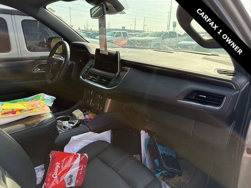 Used 2024 Chevrolet Tahoe RST w/ RST Performance Edition image 19