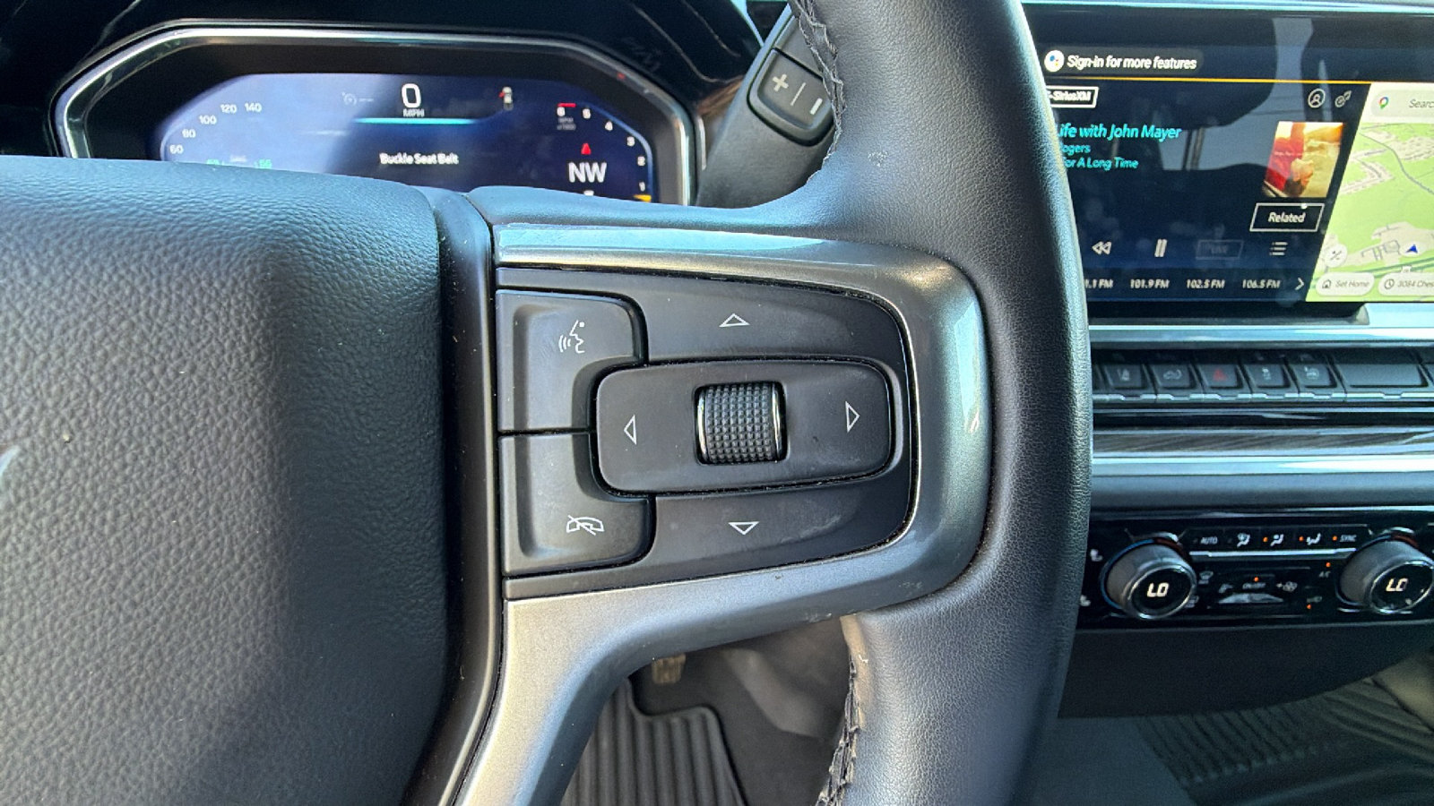 Used 2025 Chevrolet Silverado 2500 LT w/ Convenience Package AWD/4WD image 28