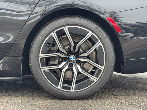 Certified 2024 BMW i7 xDrive60 image 3