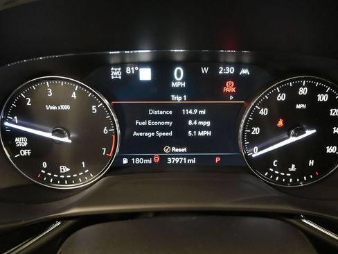 Used 2022 Buick Envision Avenir w/ Technology Package II AWD/4WD image 18