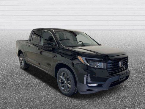 Used 2023 Honda Ridgeline Sport image 10