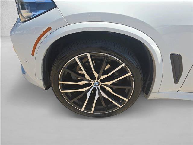 Used 2021 BMW X5 sDrive40i w/ M Sport Package RWD image 26