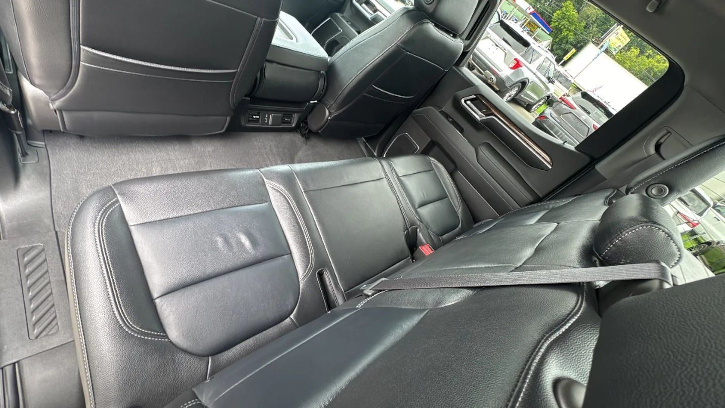 Used 2022 Chevrolet Silverado 1500 RST AWD/4WD image 22