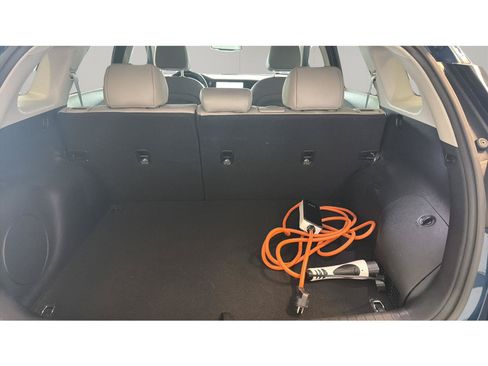 Used 2022 Kia Niro EX Premium FWD image 12