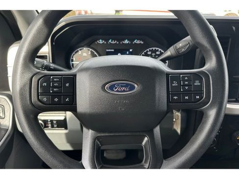 Used 2024 Ford F250 XLT image 23