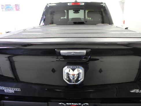 Used 2019 RAM 1500 Big Horn image 5