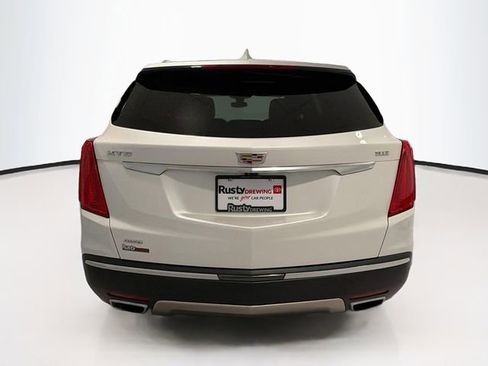 Used 2018 Cadillac XT5 Platinum w/ Driver Assist Package image 5