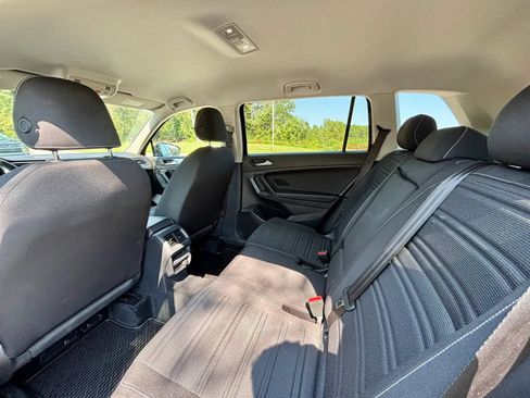 Used 2022 Volkswagen Tiguan S AWD/4WD image 17