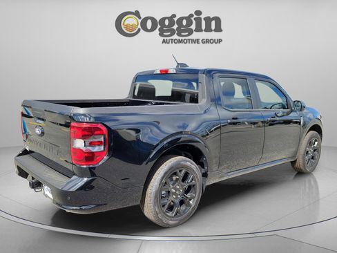 New 2026 Ford Maverick Lobo image 3