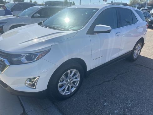 Used 2018 Chevrolet Equinox LT FWD image 4