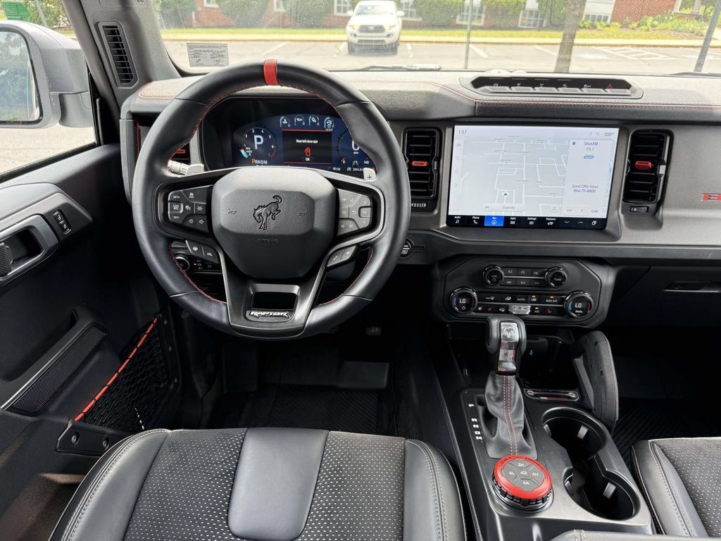 Used 2025 Ford Bronco Raptor AWD/4WD image 8