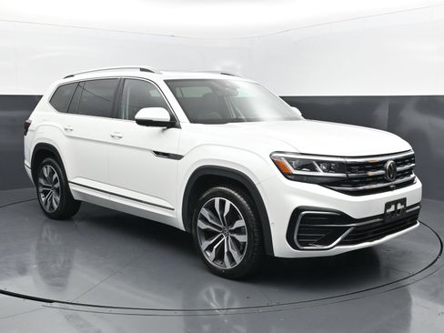 Used 2022 Volkswagen Atlas SEL Premium AWD/4WD image 7