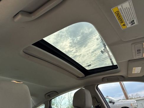 Used 2017 Honda Civic EX-T image 8