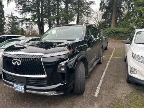 Certified 2025 INFINITI QX80 Luxe image 13