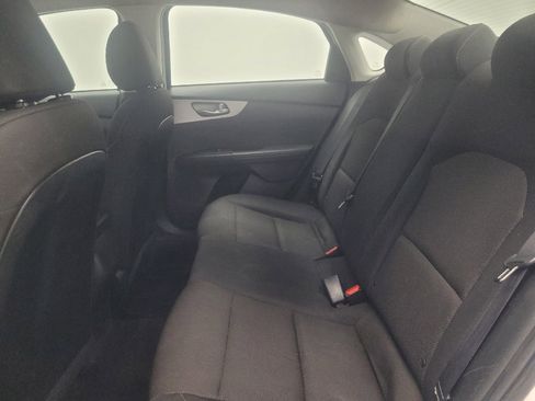 Used 2024 Kia Forte LXS w/ LXS Technology Package FWD image 18