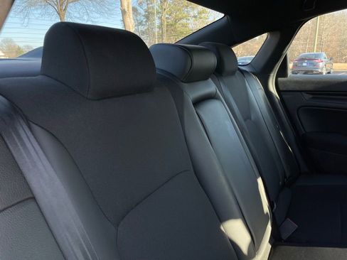 Certified 2025 Honda Civic Sport image 35