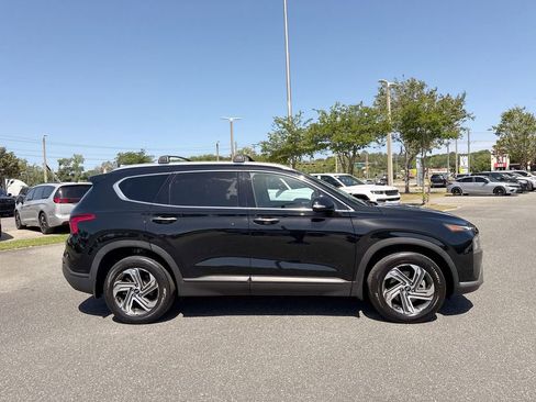 Used 2023 Hyundai Santa Fe SEL FWD image 2