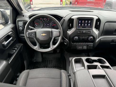 Used 2022 Chevrolet Silverado 1500 Custom RWD image 14