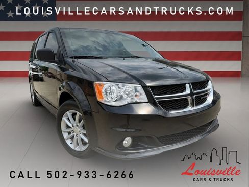 Used 2019 Dodge Grand Caravan SXT FWD image 1