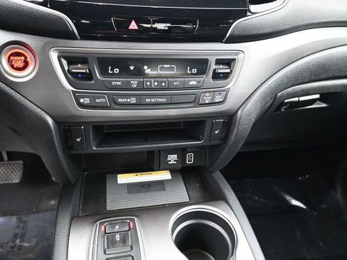 Used 2023 Honda Ridgeline RTL-E image 17