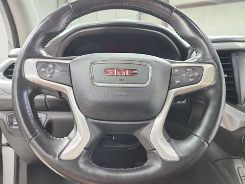Used 2018 GMC Acadia SLE FWD image 23