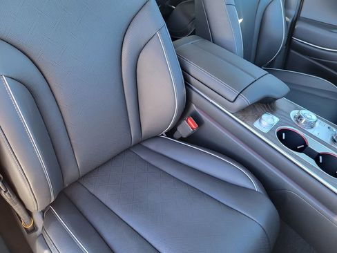 New 2026 Genesis GV80 2.5T Prestige image 14