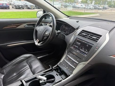 Used 2013 Lincoln MKZ AWD image 13