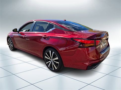 Used 2022 Nissan Altima 2.5 SR image 7