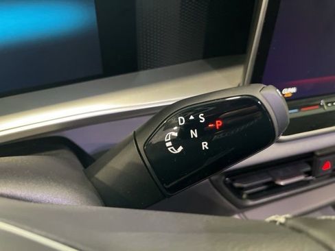 New 2026 Volkswagen Tiguan SE image 16