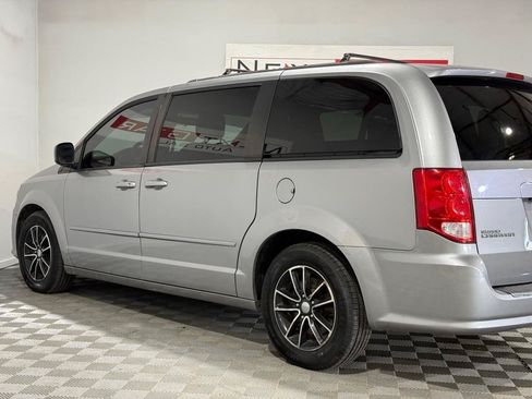 Used 2016 Dodge Grand Caravan R/T FWD image 6