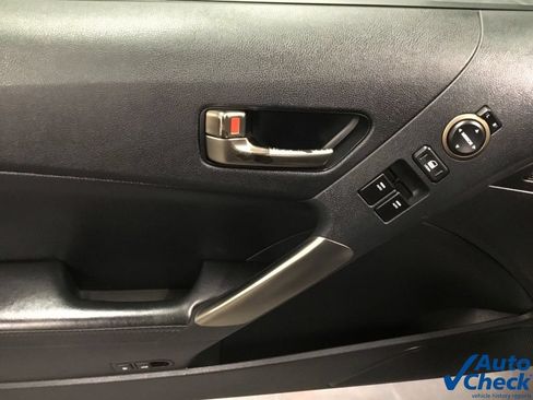 Used 2015 Hyundai Genesis 3.8 RWD image 21