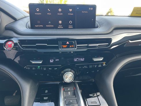 Used 2023 Acura MDX SH-AWD w/ Advance Package image 18