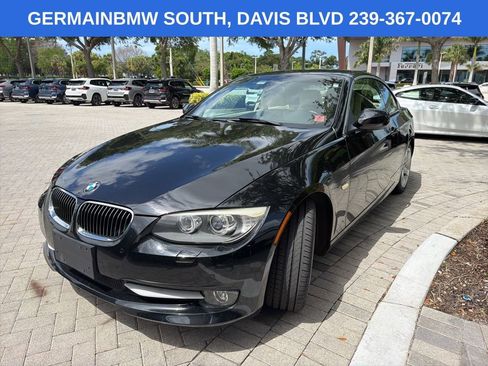 Used 2011 BMW 335i Convertible RWD image 4