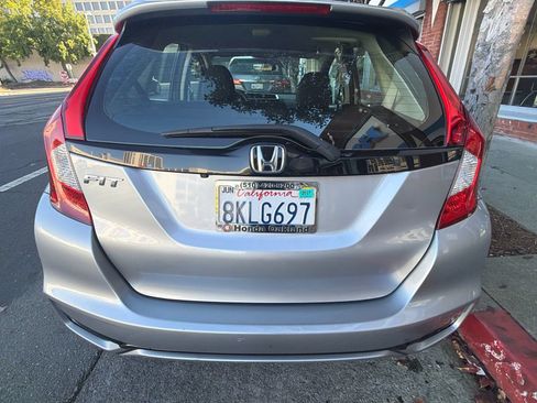 Used 2019 Honda Fit LX image 3