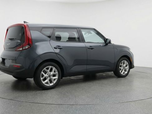 Used 2025 Kia Soul LX w/ LX Technology Package image 9