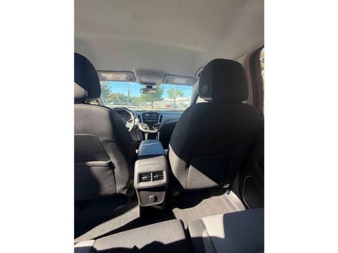 Used 2018 Chevrolet Equinox LS image 15