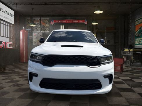 Used 2022 Dodge Durango SRT w/ Technology Group image 2