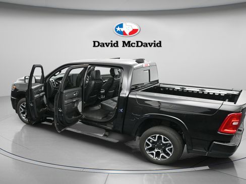 Used 2025 RAM 1500 Laramie image 8