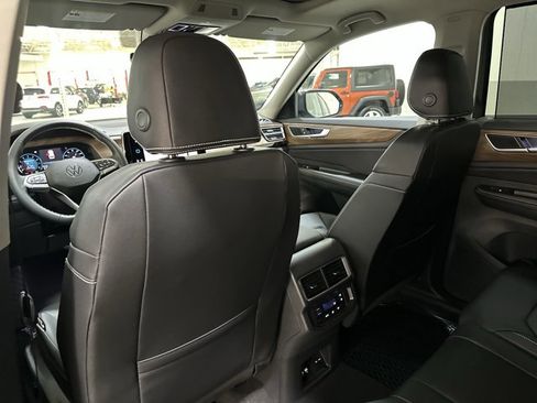 New 2026 Volkswagen Atlas SE image 20