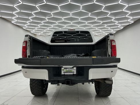 Used 2015 Ford F250 Platinum w/ FX4 Off-Road Package AWD/4WD image 42