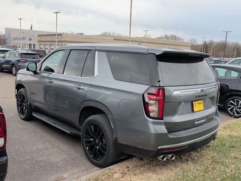 Used 2021 Chevrolet Tahoe Premier image 3