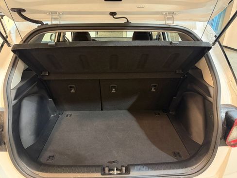 Used 2026 Hyundai Venue SEL FWD image 30