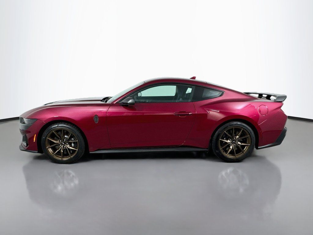 Used 2025 Ford Mustang Dark Horse RWD image 9