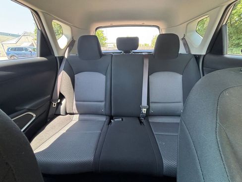 Used 2025 Kia Soul LX w/ LX Technology Package FWD image 37