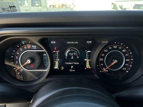 New 2026 Jeep Gladiator Mojave AWD/4WD image 12