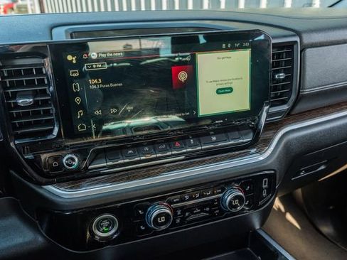 Used 2022 GMC Sierra 1500 Elevation image 27