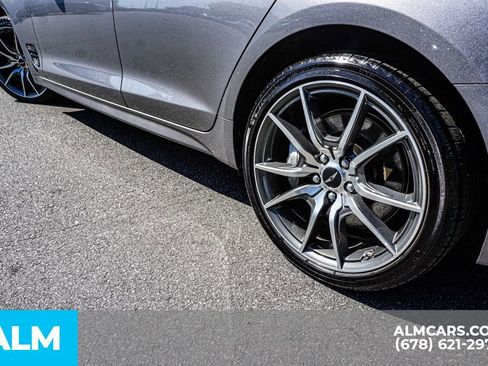 Used 2025 Genesis G70 2.5T RWD image 16