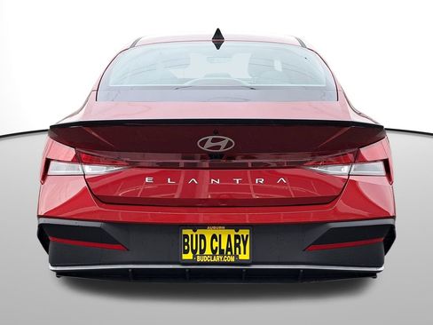 New 2025 Hyundai Elantra Sport image 7