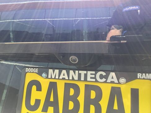 Used 2024 Jeep Grand Cherokee L Limited w/ Luxury Tech Group II image 34